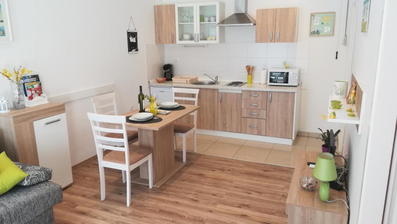 Apartment Near Center,Beach,Bus +Free Parking 자다르 외부 사진