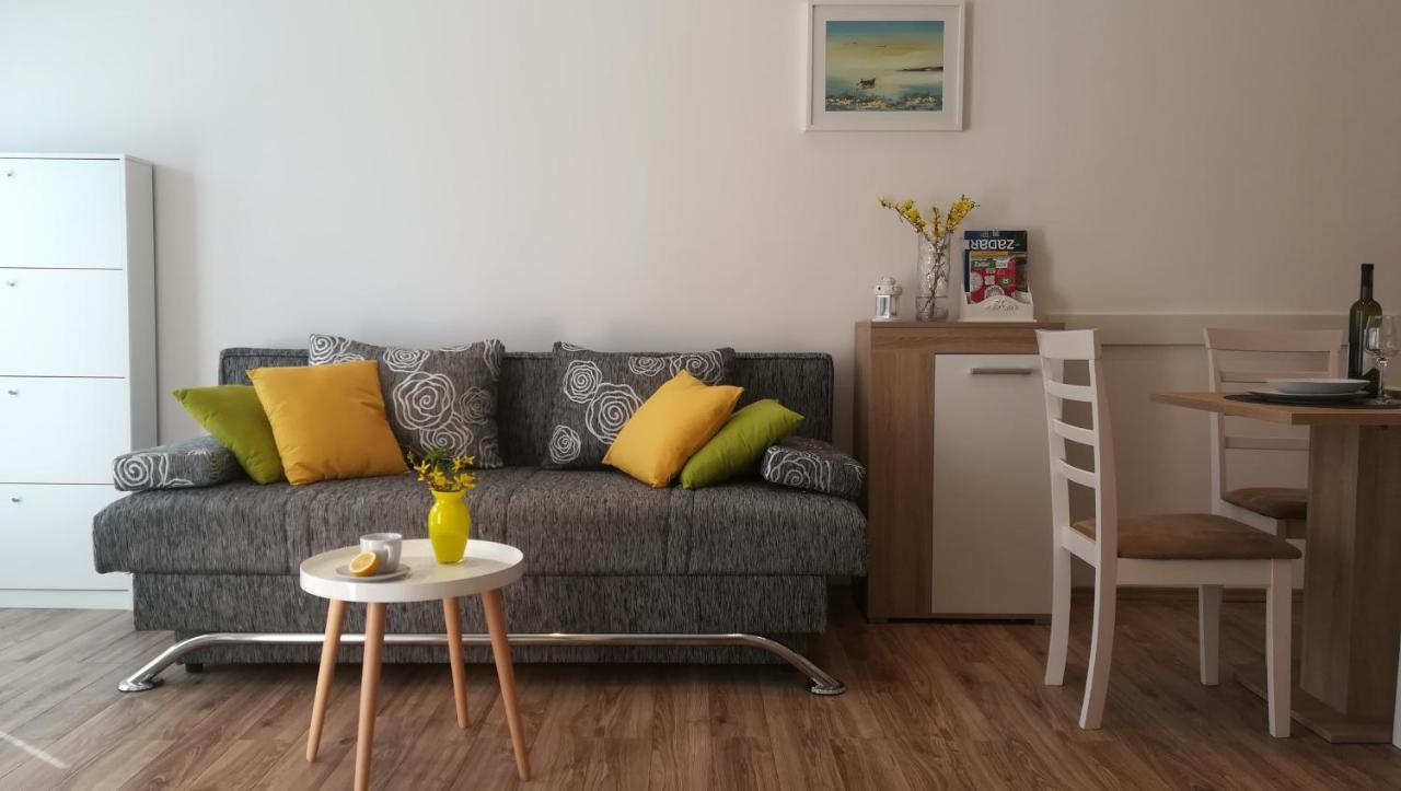 Apartment Near Center,Beach,Bus +Free Parking 자다르 외부 사진